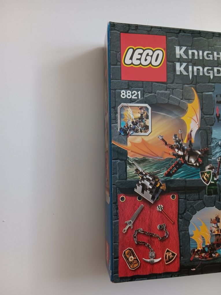 Nieotwarte Lego Knights Kingdom 8821 - Pancernik Podłych Rycerzy