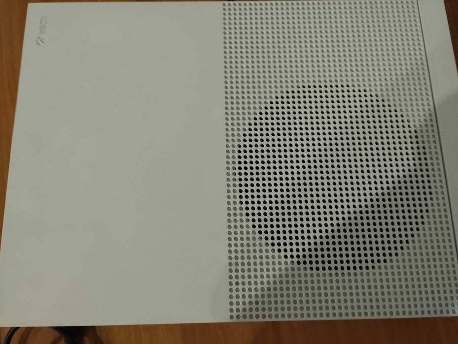 Sprzedam konsole Xbox one s