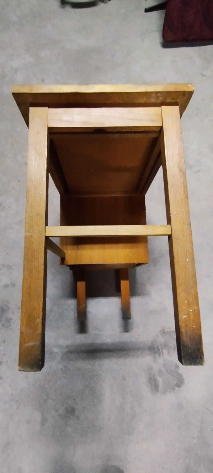 Biurko drewniane małe do renowacji