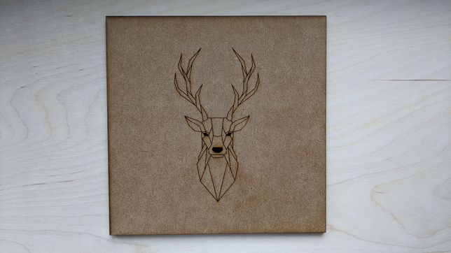 Obraz wypalany głowa jelenia 20x20