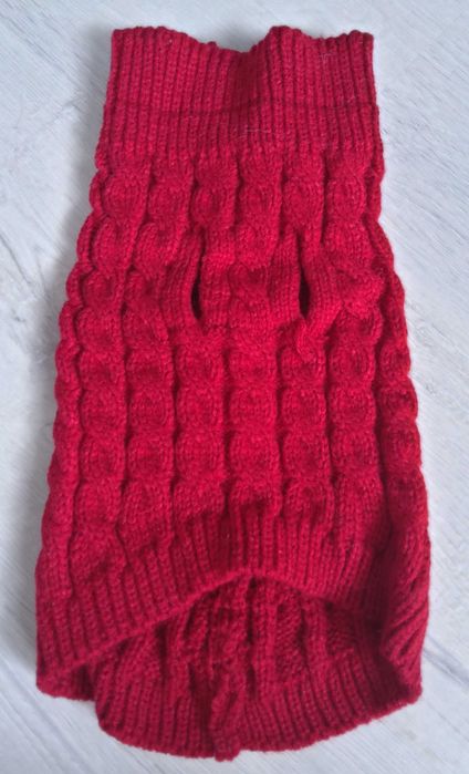 Czerwony sweter dla psa 2,5-3,5 kg zimowe ubranko, miękkie z golfem