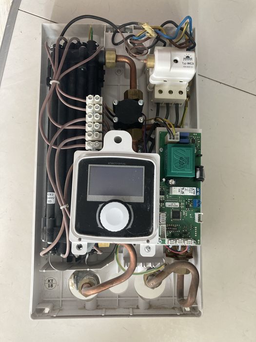 Przepływowy podgrzewacz  wody kospel ppe2 18/21/24 Kw