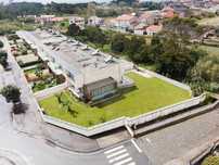 Moradia T4 para venda