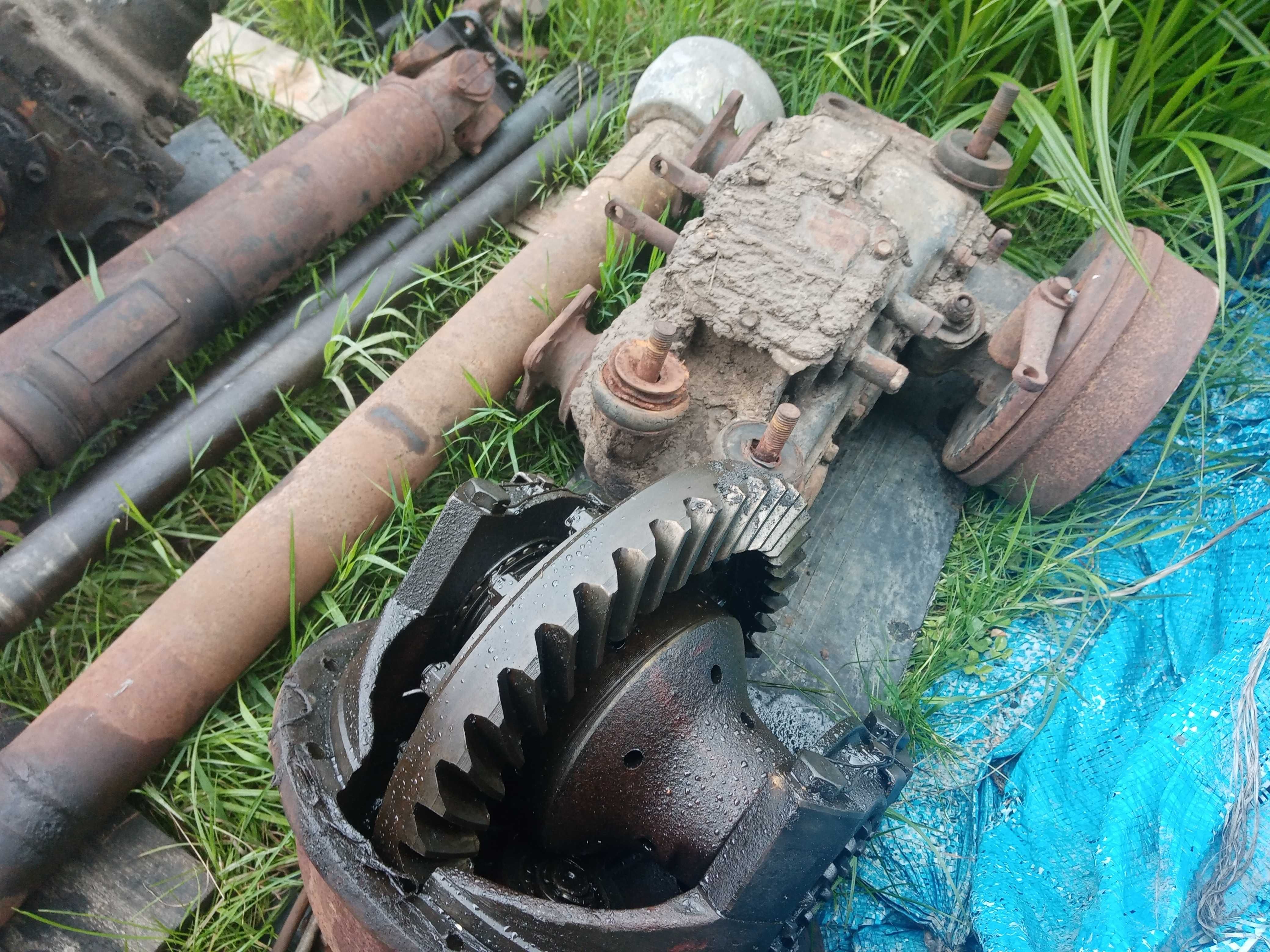 Газ-66. запчастини.