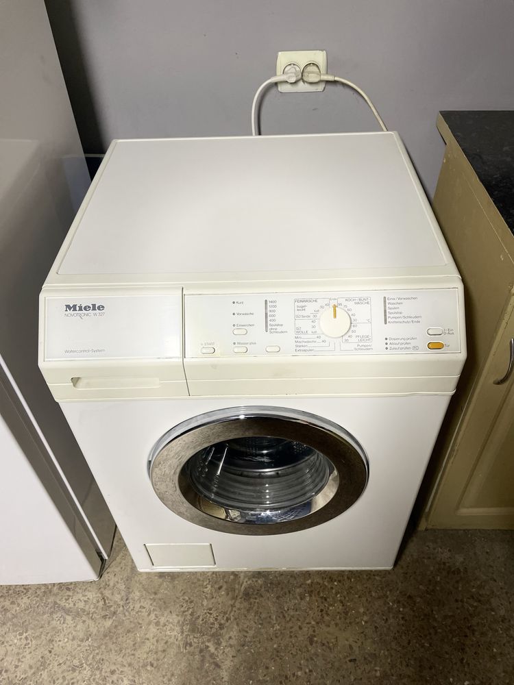 Пральна машина MIELE NOVOTRONIC W 327