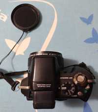 Máquina fotográfica Olympus SP-560UZ
