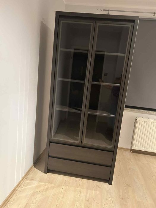 Szafy komoda witryna