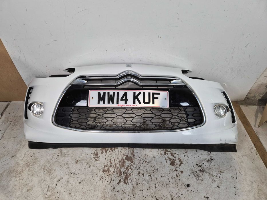 Citroen DS3 zderzak przedni przód