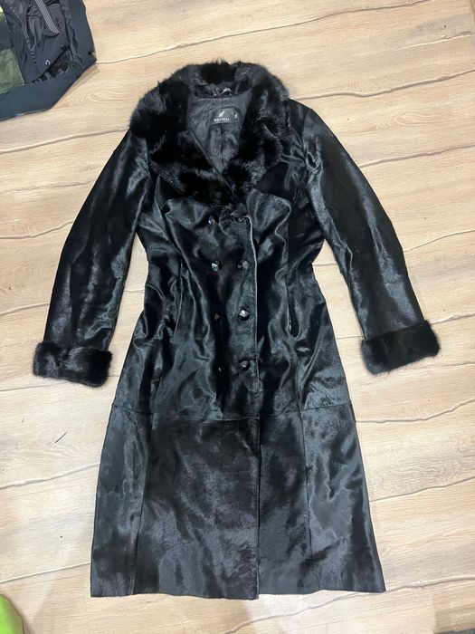 Шуба, пальто з поні