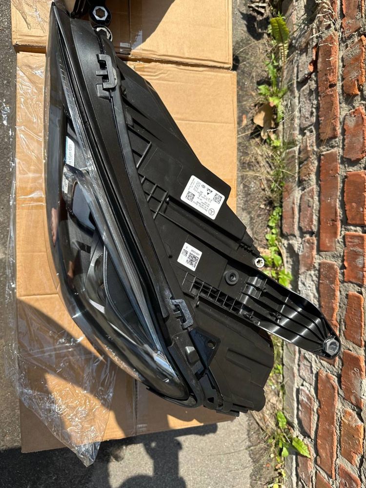 Фари, фара права, фара ліва Mercedes GLE V1672019 2020 2021 2022 2023