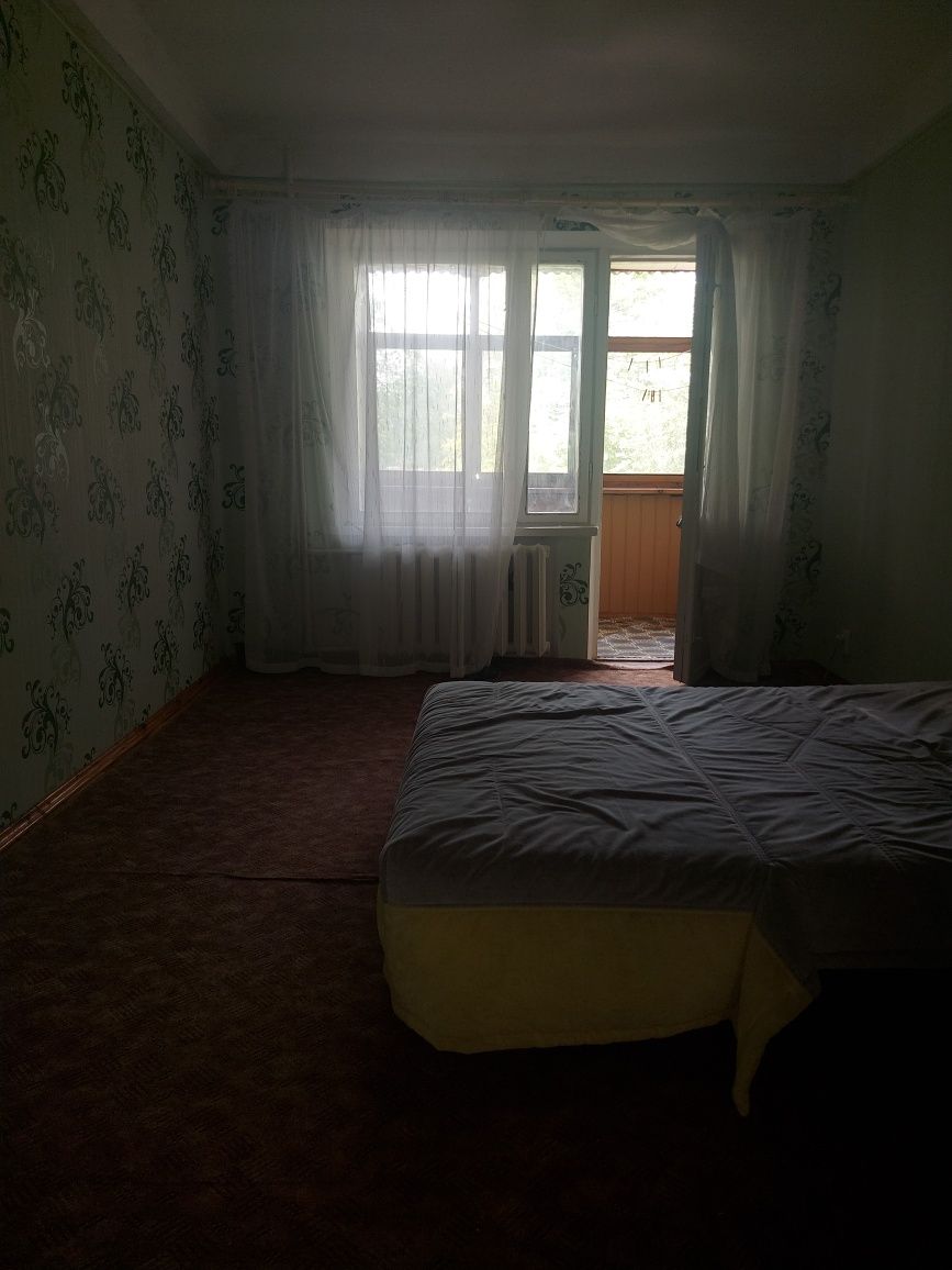 4 кімн.кв.2/5 Ситова 67 м.кв. 25000 у.о торг