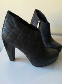 Botins pretos Benetton 37