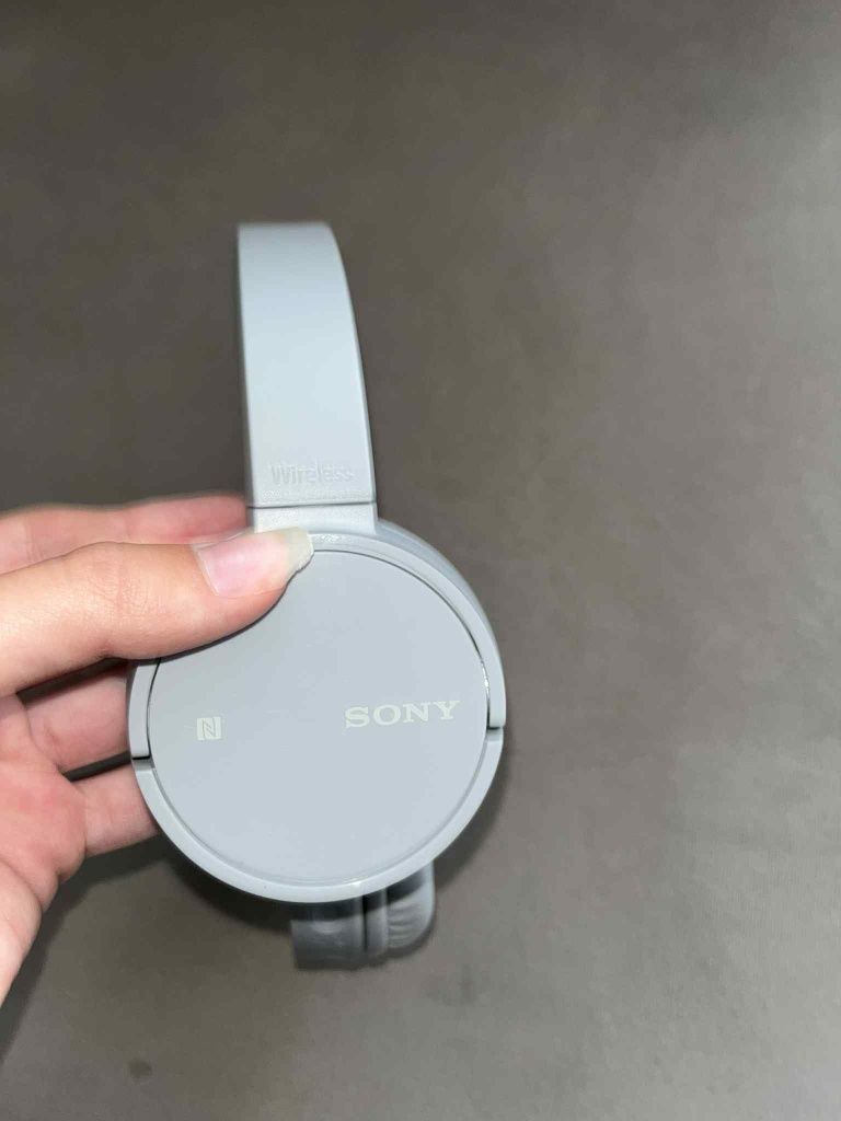 Słuchawki bezprzewodowe SONY