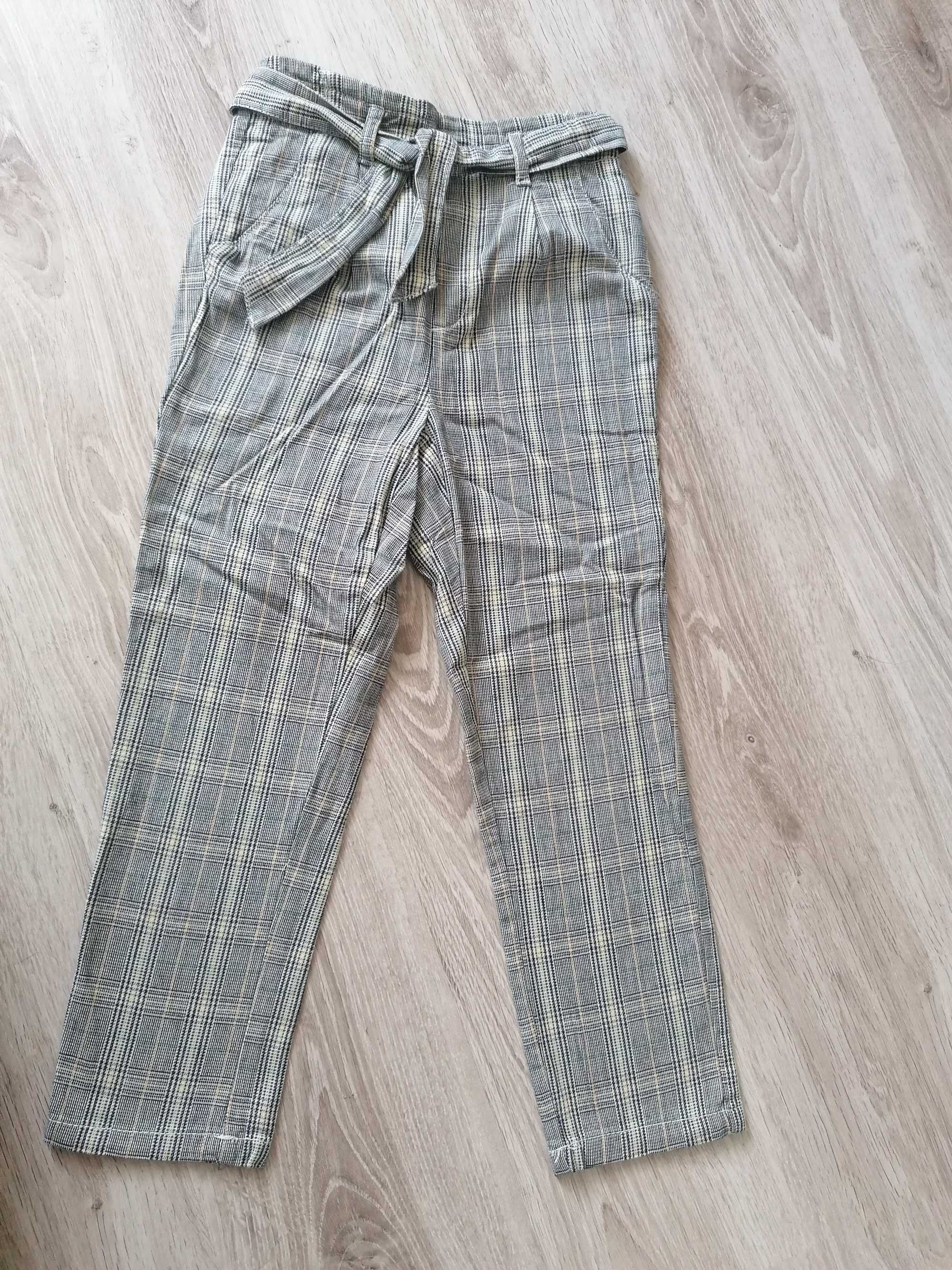 Spodnie eleganckie Reserved 128 cm w kratę dla dziewczynki