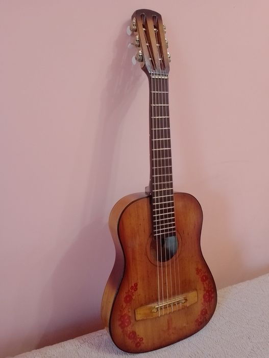 Класична Гітара 1/2(75×28×6,2)