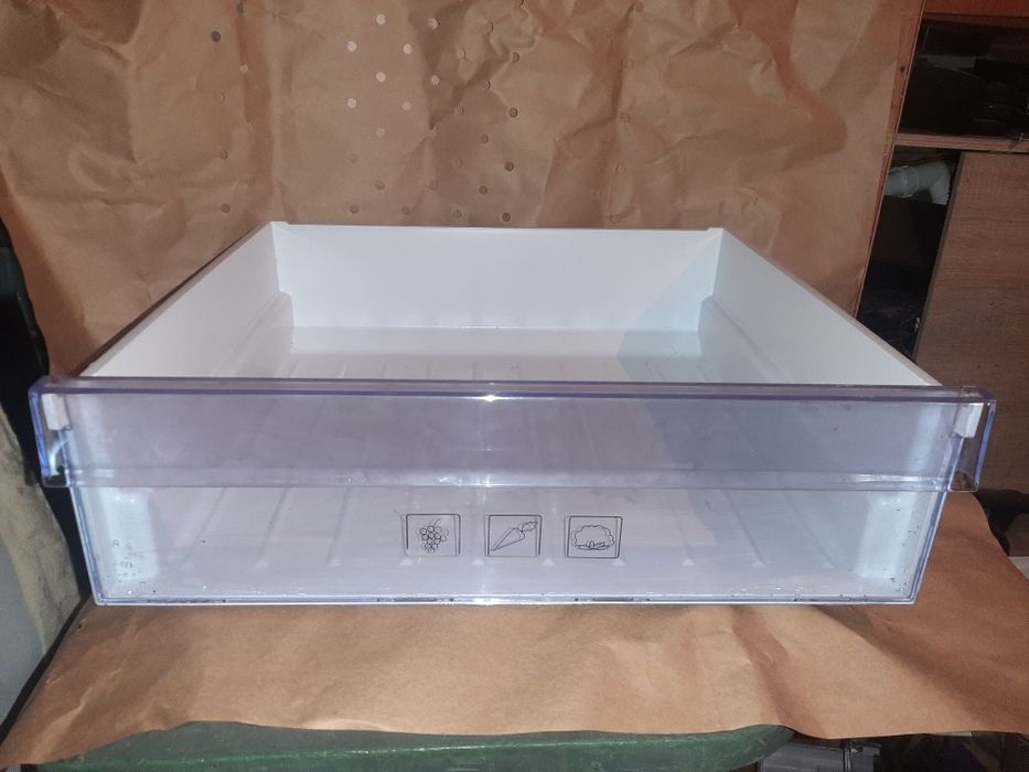 Szuflada na warzywa do lodówki Beko