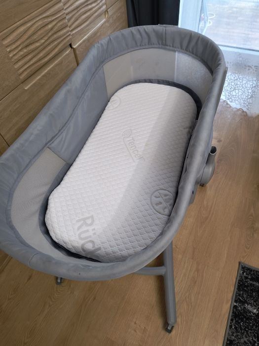 Łóżeczko kołyska krzesełko Chicco  BABY HUG 4W1