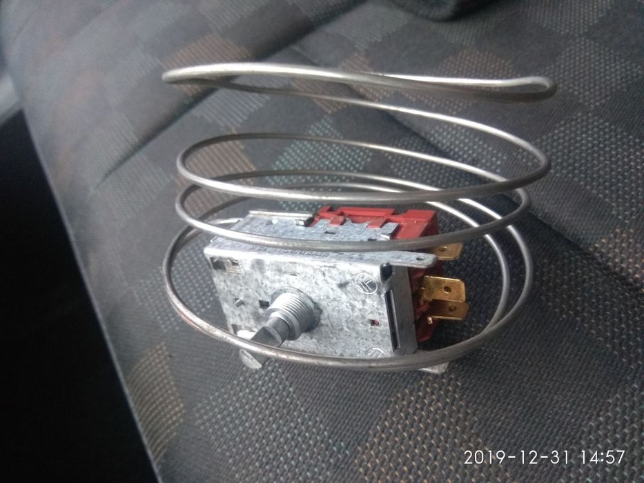 Терморегулятори для двохкамерних холдильників.