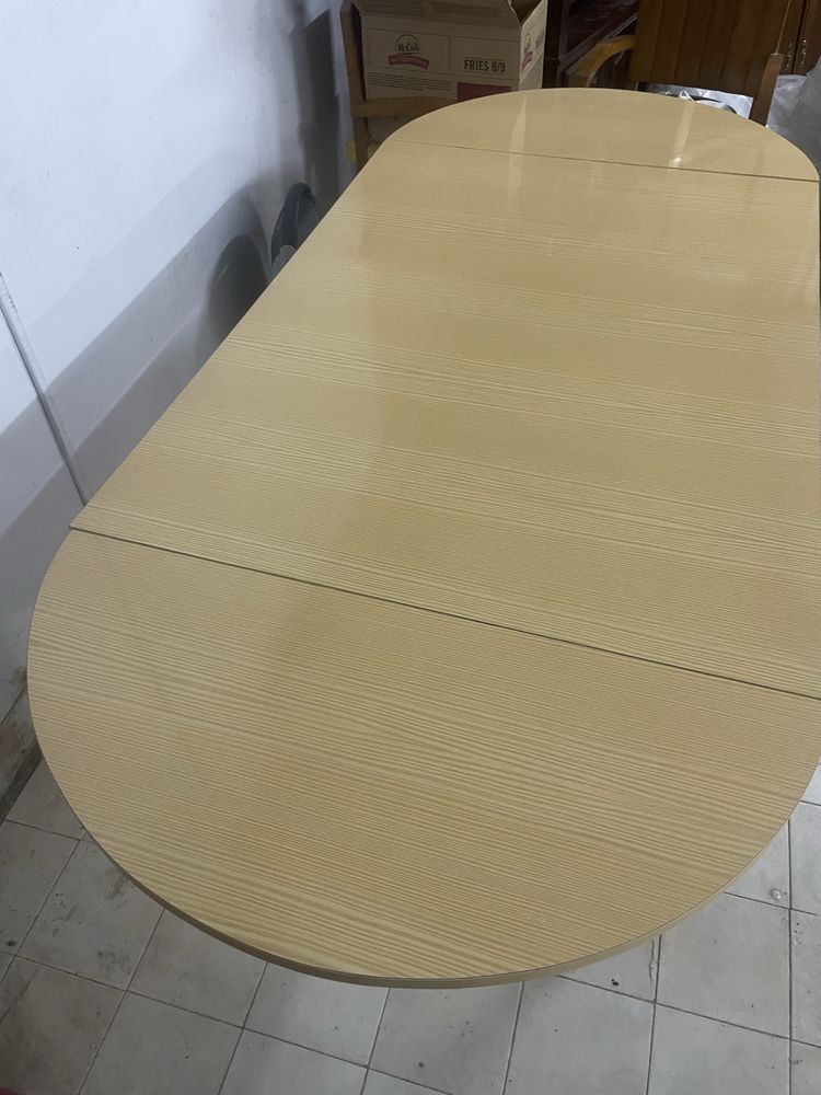 Mesa de cozinha com abas