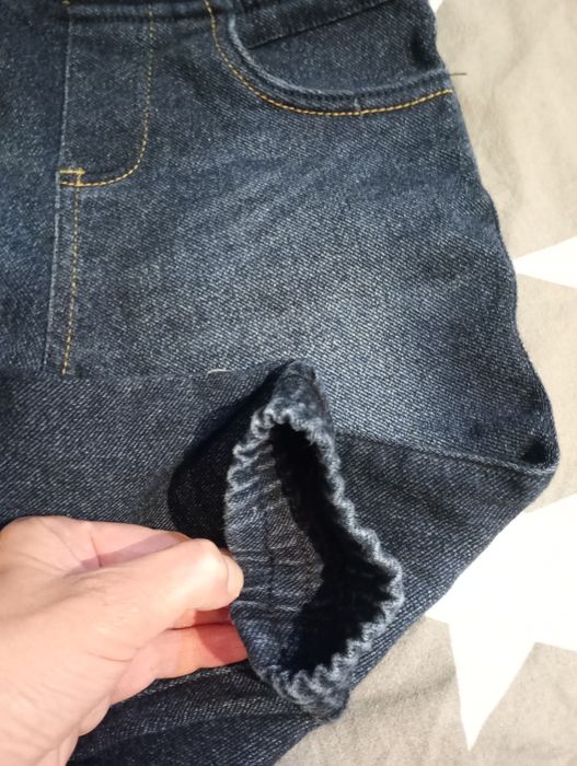 Joggery chłopięce z regulacją w pasie