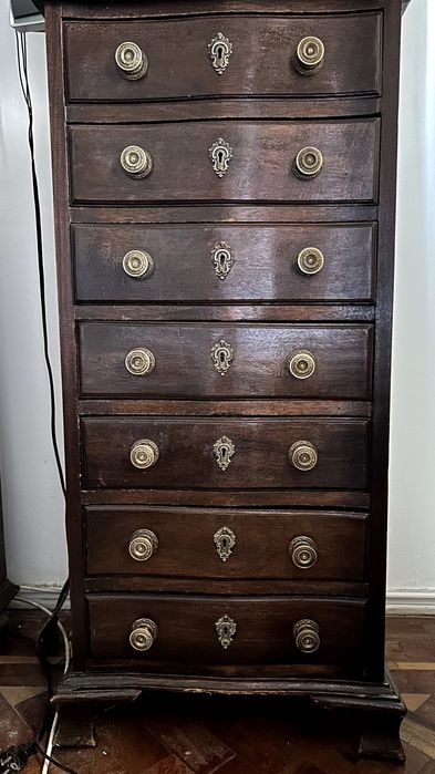 Camiseiro antigo (50x30x100Alt cm)