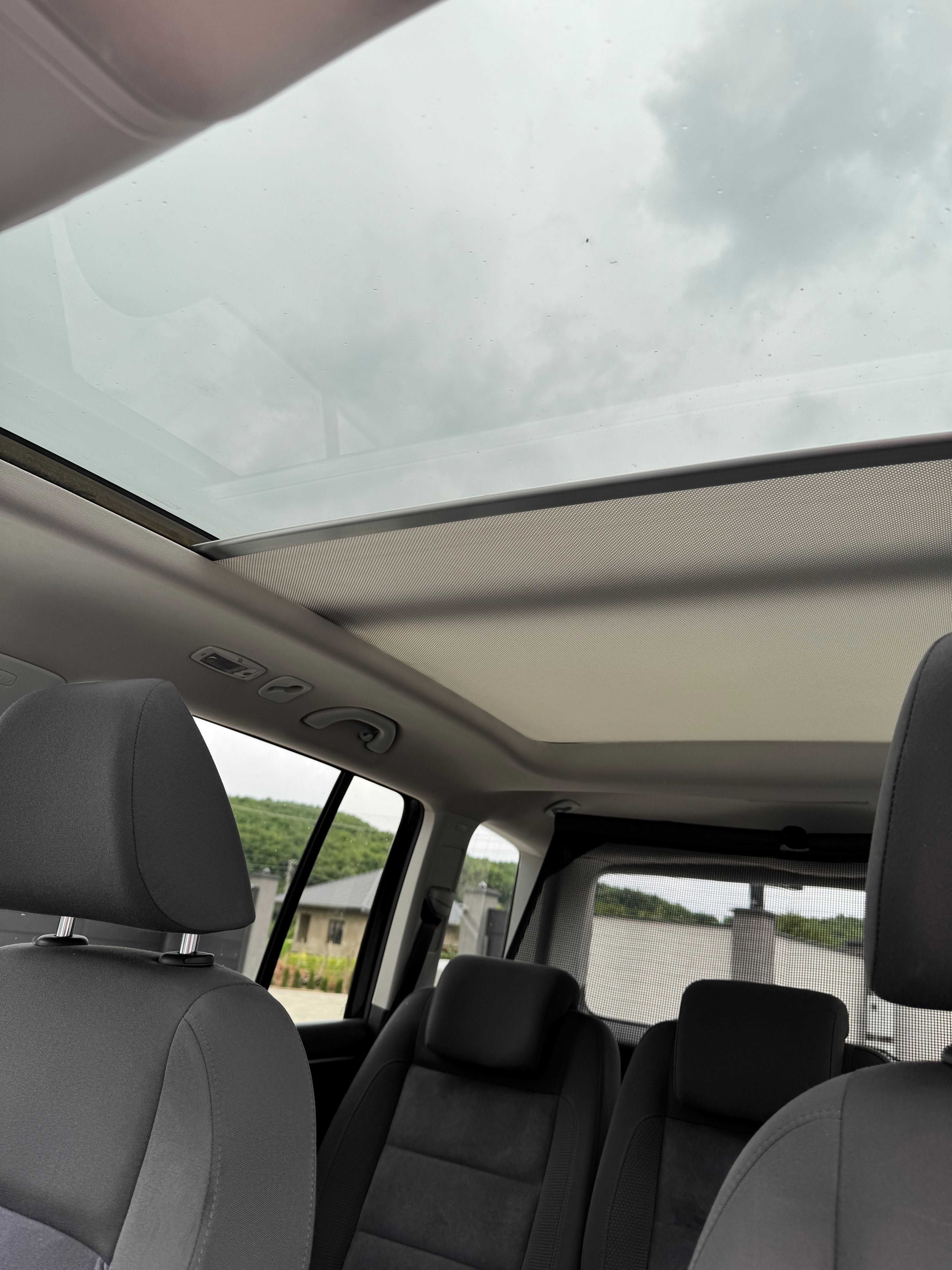 Продам автомобіль Wolkswagen Touran