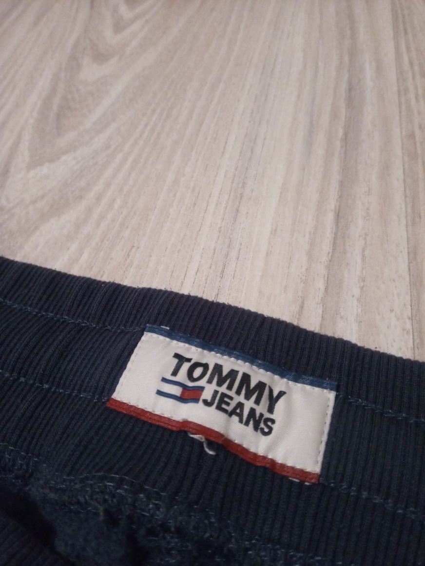 Spodnie dresowe Tommy Jeans