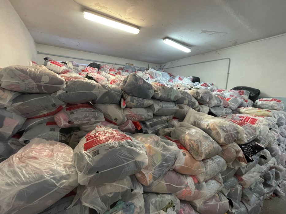 Spróbuj nasz oryginalny niesort,  Anglia / UK Odzież Używana HURT!!