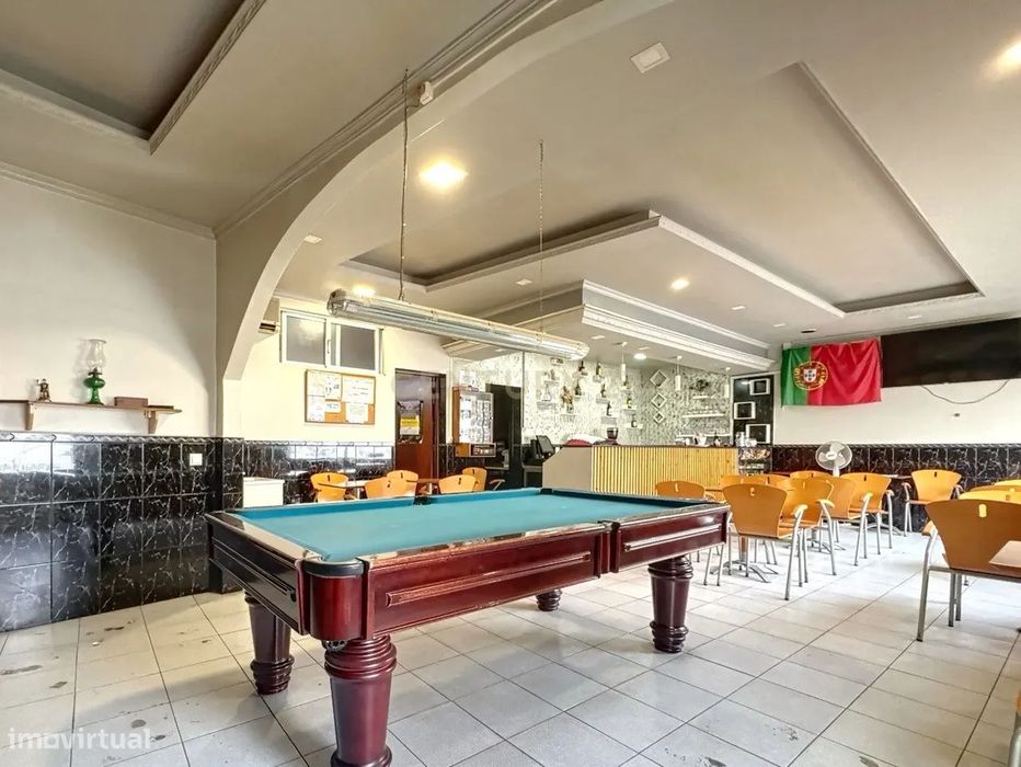 Excelente Oportunidade de Investimento: Trespasse de Café Snack/Bar em