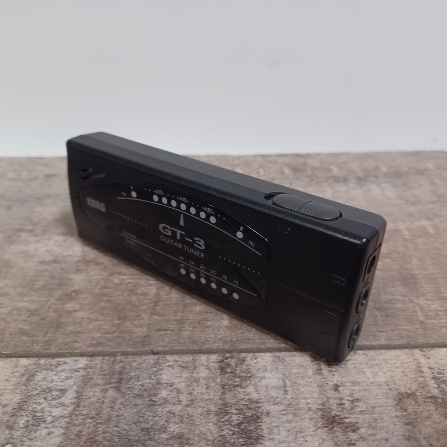 Korg GT-3 stroik tuner gitarowy basowy