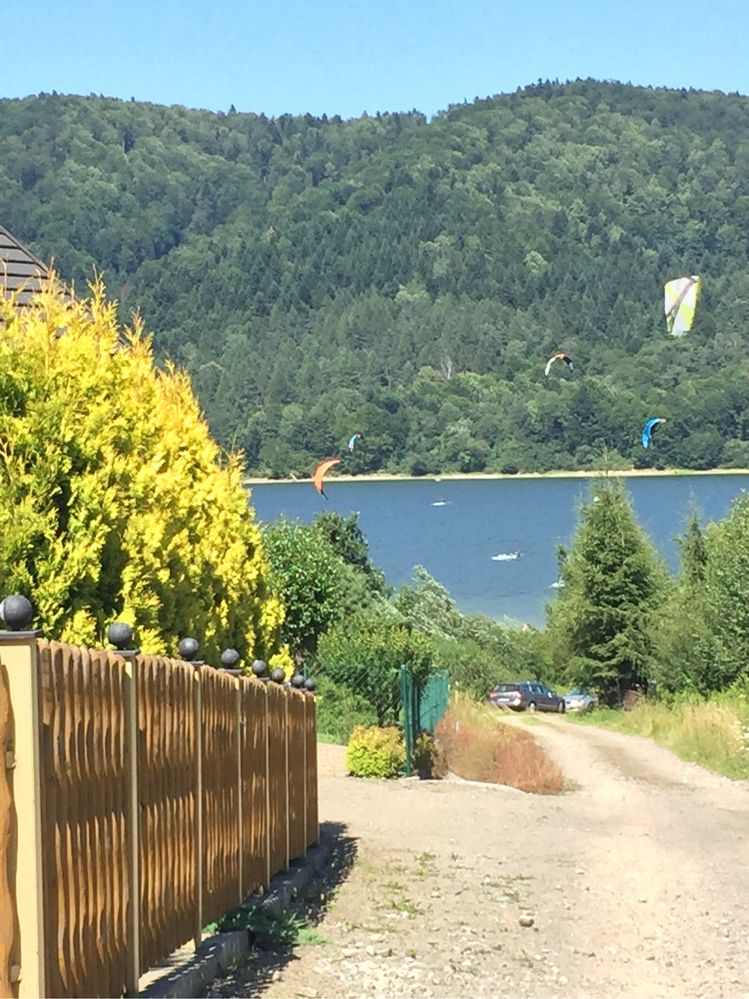 Domki  drewniane nad wodą