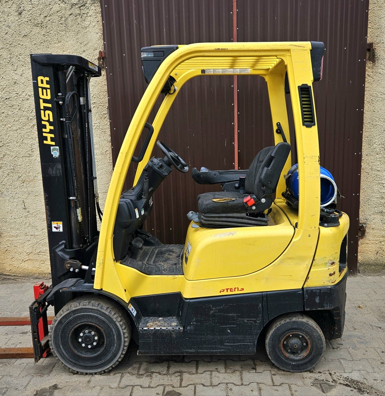 Wózek widłowy Hyster LPG Przesuw