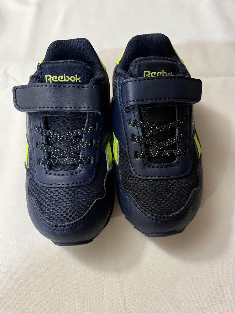 Reebok Кросівки дитячі