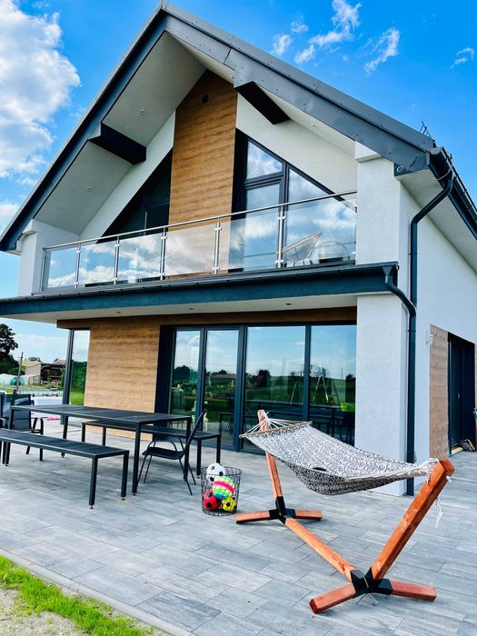 Butter Chill House - Dom na Kaszubach z Basenem i Balią dla 12 osób.