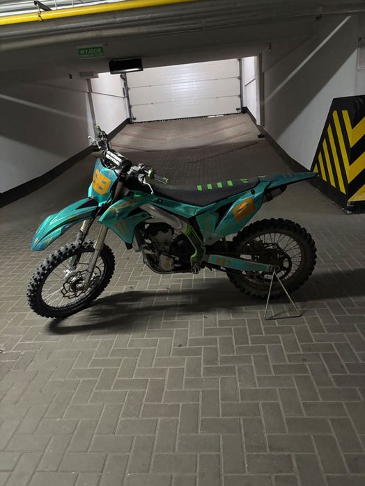 Kawasaki kx250F przygotowany do sezonu jak nówka z salonu