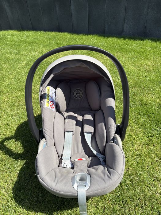 Fotelik cybex cloud z baza obrotowa