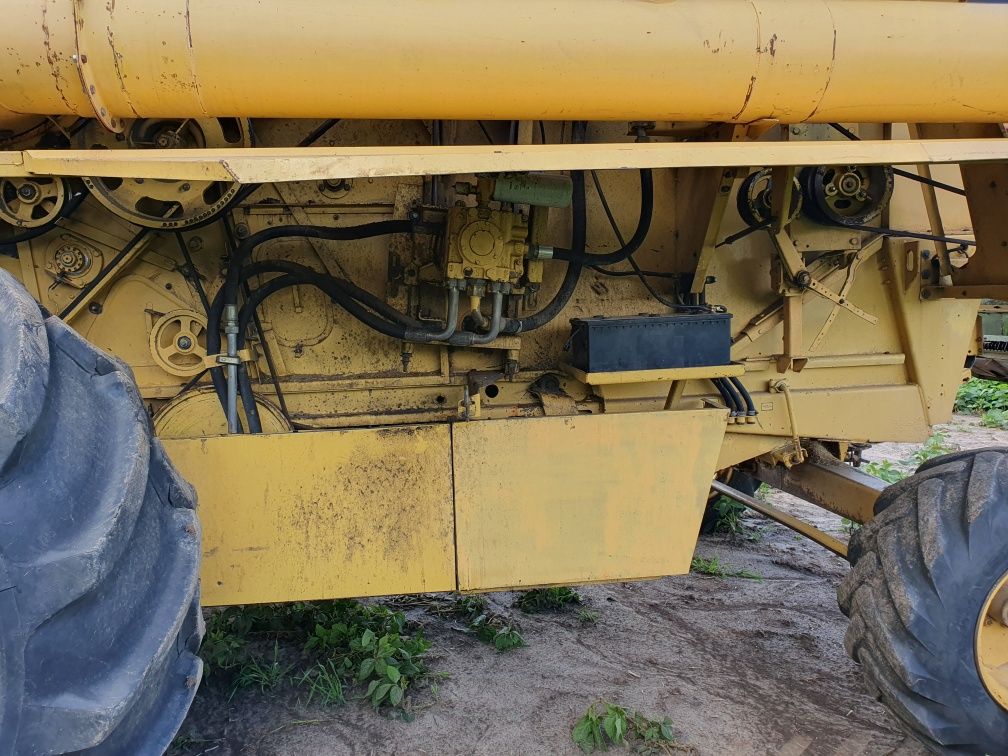 New Holland TC59 HYDRO PLUS 2001
