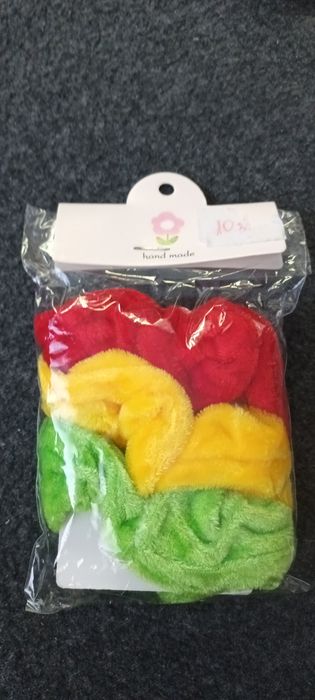 Scrunchies  / Gumki do włosów