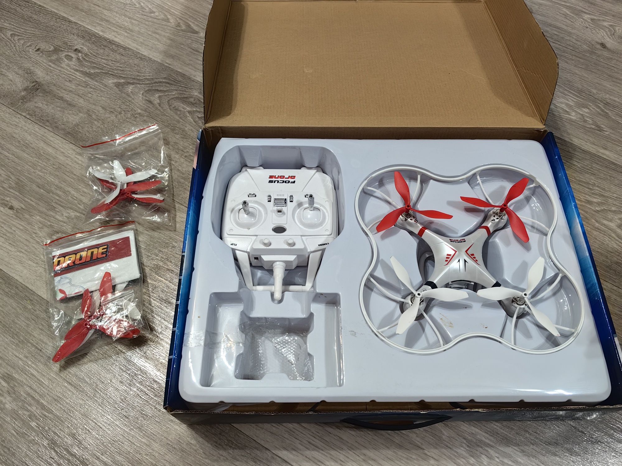 Focus Drone maly dron rc Quadrocopter