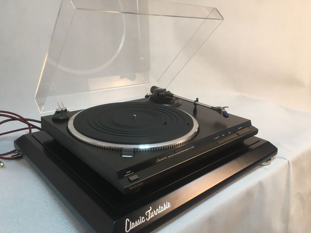 Gramofon Technics SL QD33