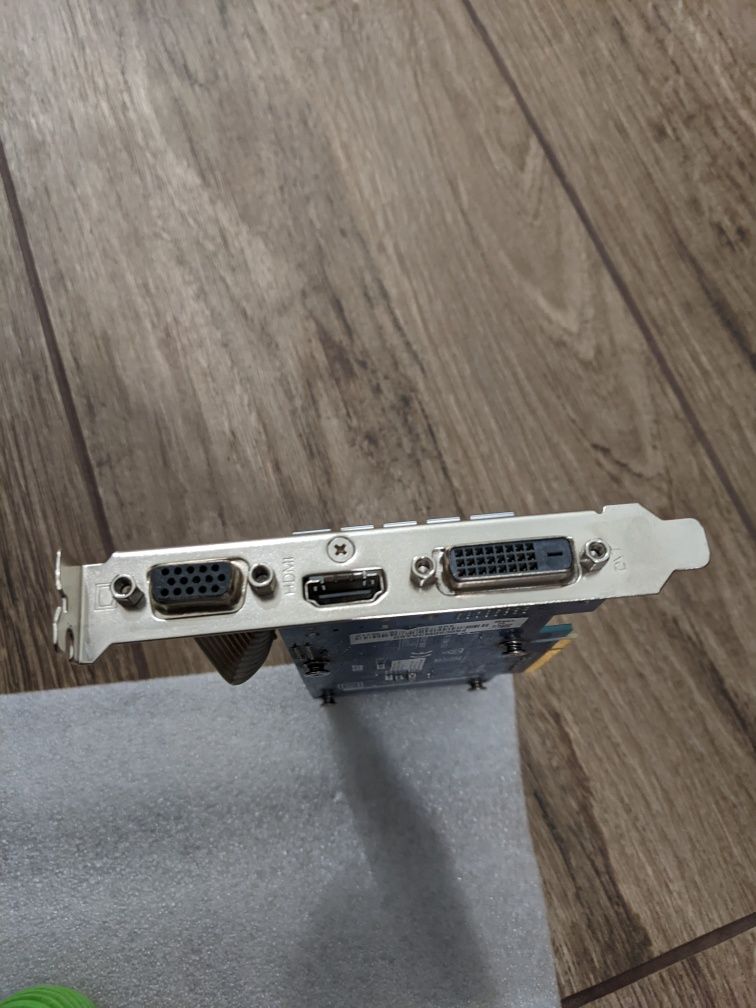 Відеокарта ASUS GT730 2Gb DDR3