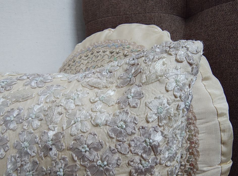 Декоративні подушки.