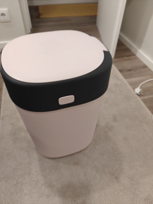 Contentor de fraldas twist & click- Tommee Tipee