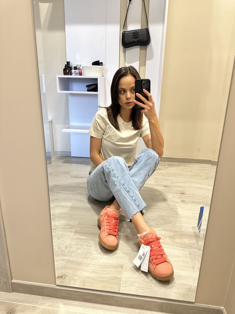 Жіночі оригінальні кросівки Adidas Campus 00s W IE5587