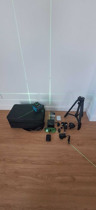 Nível Laser 16 Linhas + 2 Baterias + Tripé autonivelante NOVO