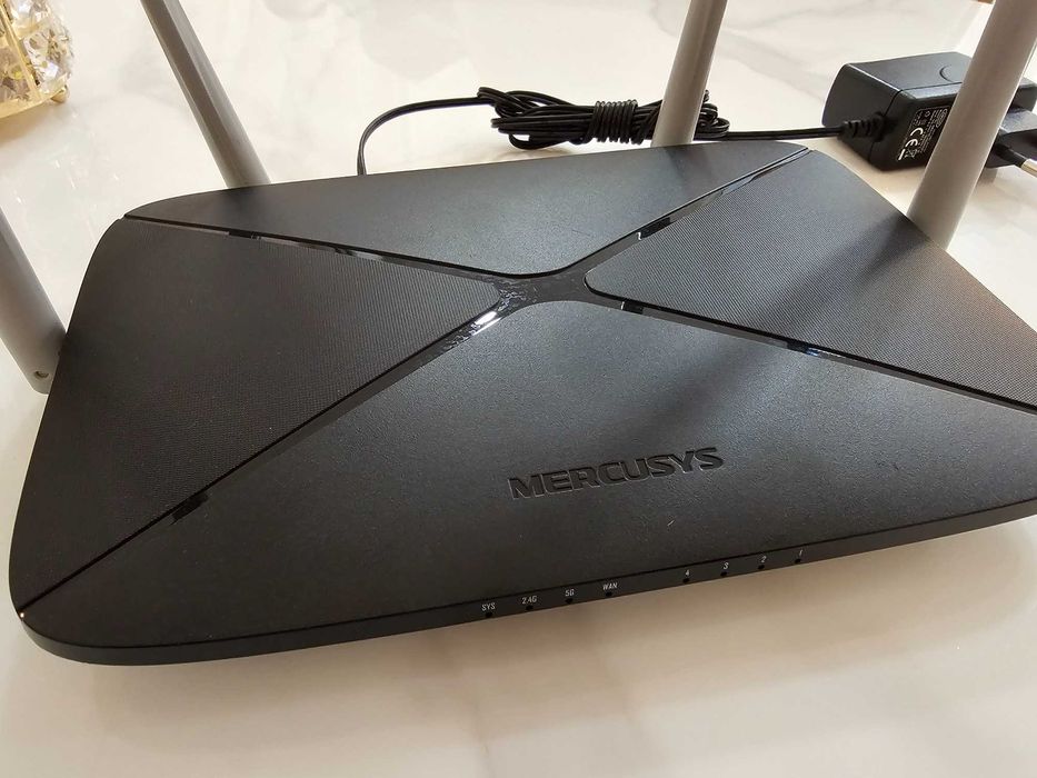 Роутер Mercusys в идеальном состоянии