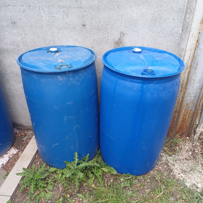 Beczka plastikowa 200 l