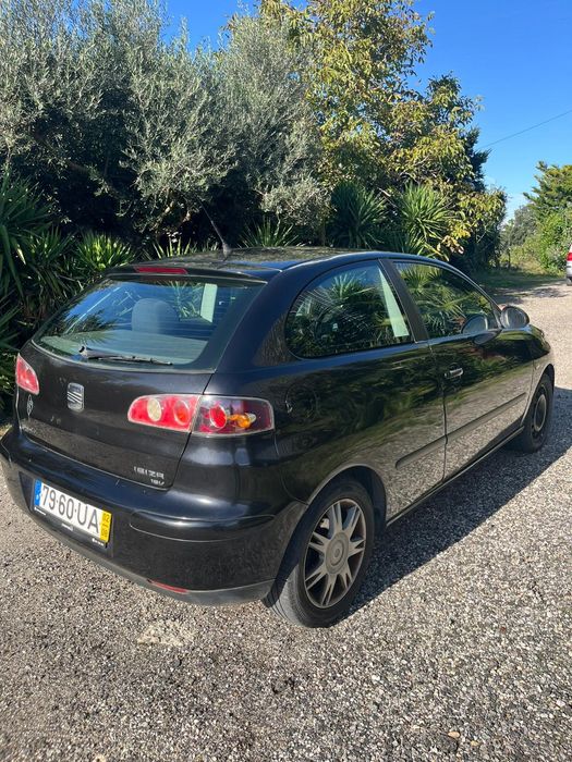 SEAT Ibiza 1.4 16 valvulas gasolina 255 000 km

 Ideal para o dia a di