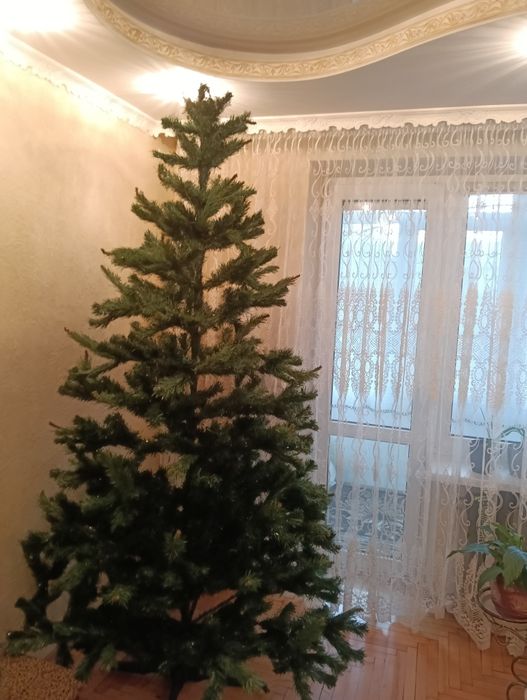 Штучна ялинка висота 2.3 см