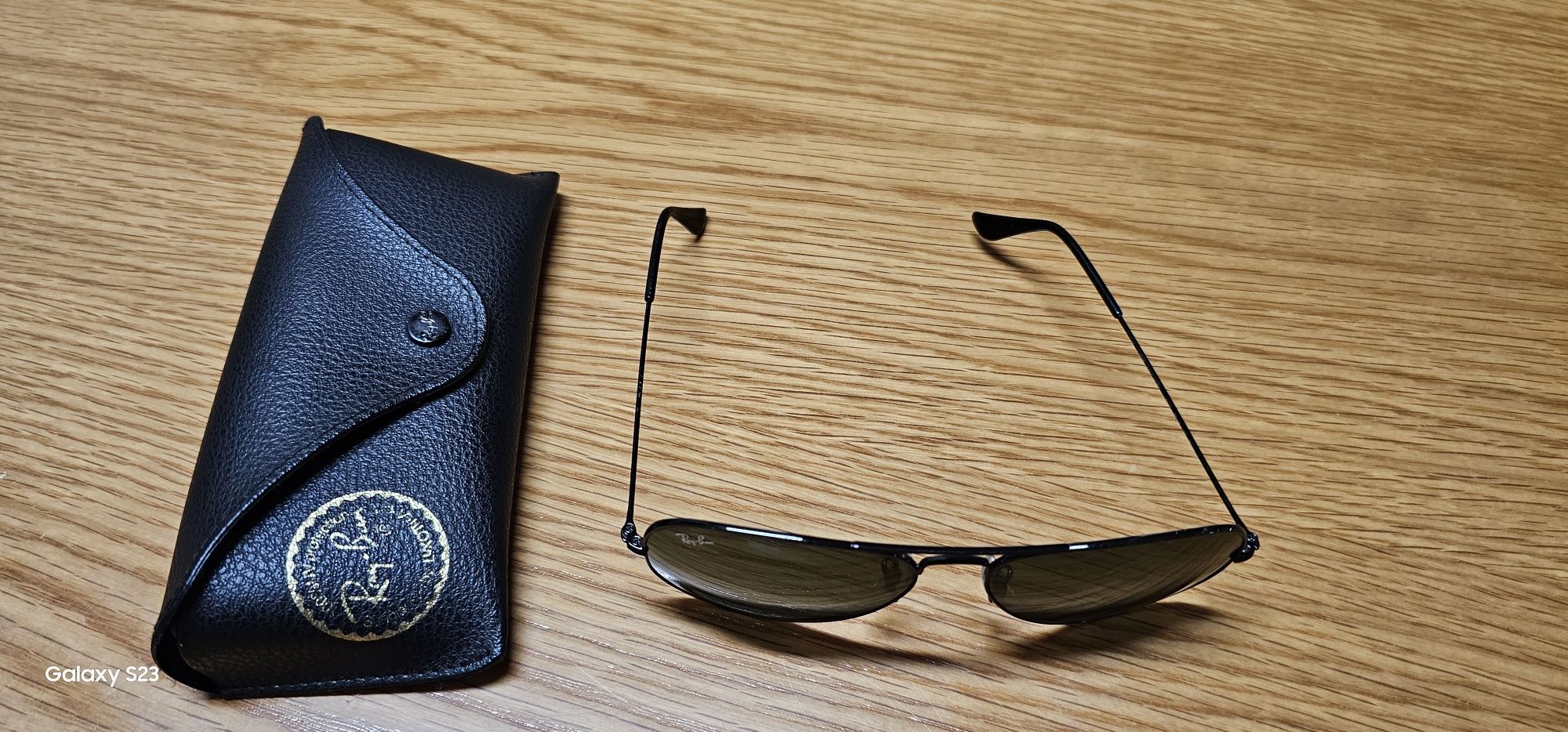 Óculos sol RAY.BAN originais, com caixa.